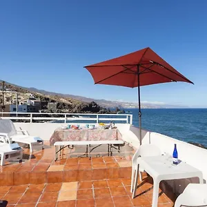 Casa De Playa, A 5 Metros Del Mar Free Wifi By Lightbooking Сasa de vacaciones Santa Cruz de Tenerife
