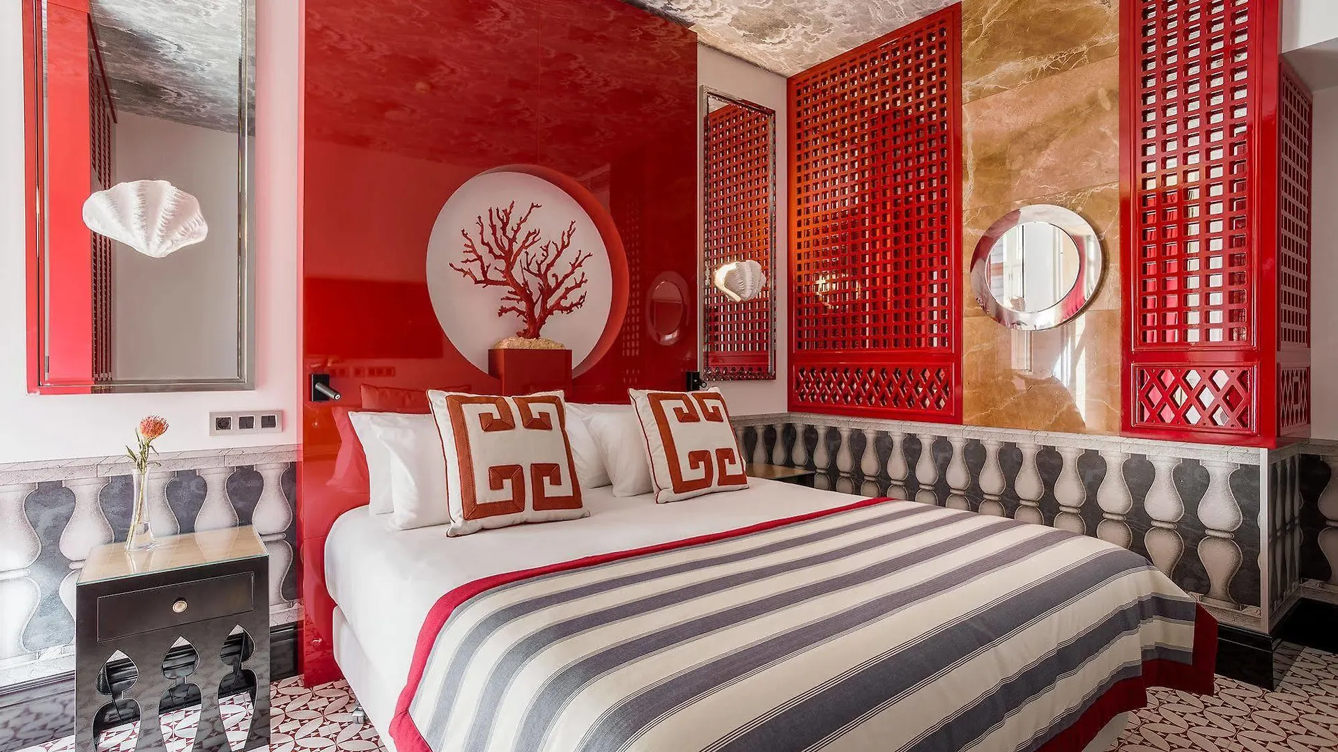 **** Hotel Room Mate Anna Barcelona Spain